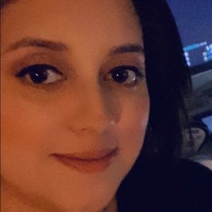 Meet your Posher, Claudia